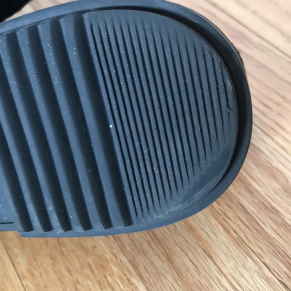 Clark Collection Cushion women pull on Loafers. - Picture 9 of 11